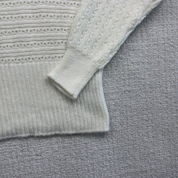 ZARA Women’s White Knit Sweater Size M NWT Bow Tie V-Neck Pullover Long Sleeve * - Picture 5 of 16
